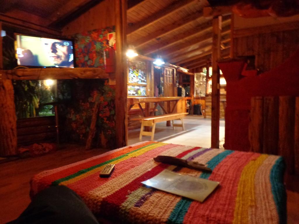 Wood House Hostel Bariloche Zewnętrze zdjęcie