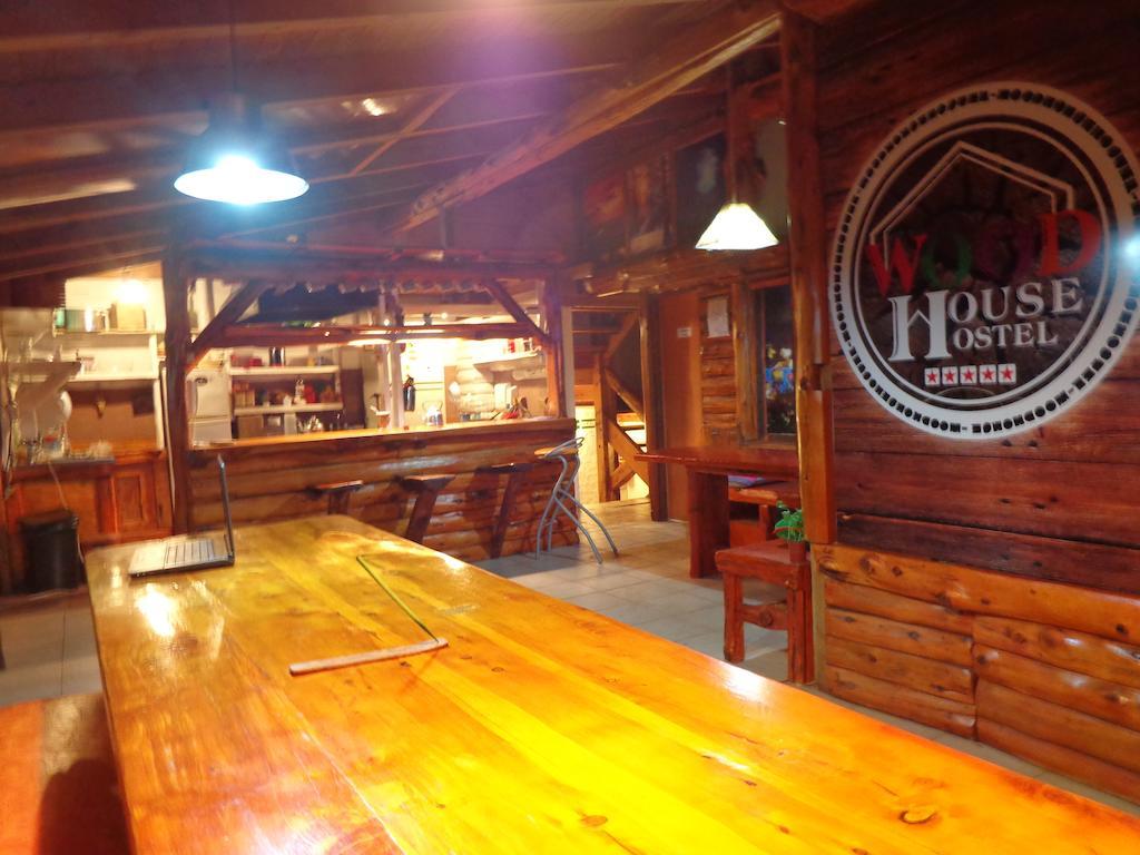 Wood House Hostel Bariloche Zewnętrze zdjęcie