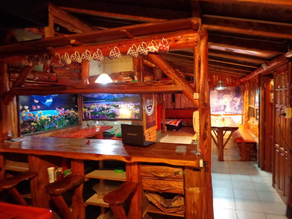 Wood House Hostel Bariloche Zewnętrze zdjęcie